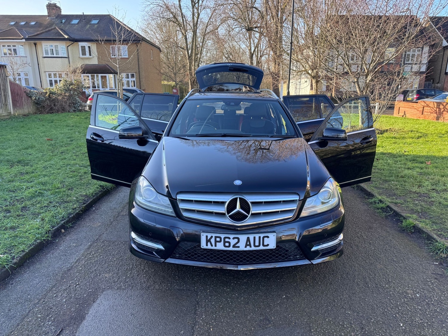 Used Mercedes-Benz C Class 2012 for sale - 77298701: Photo 30