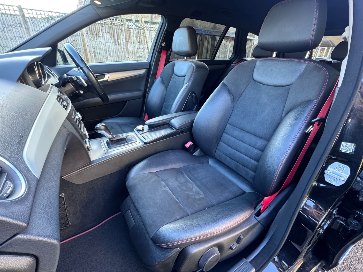 Used Mercedes-Benz C Class 2012 for sale - 77298701: Photo 48