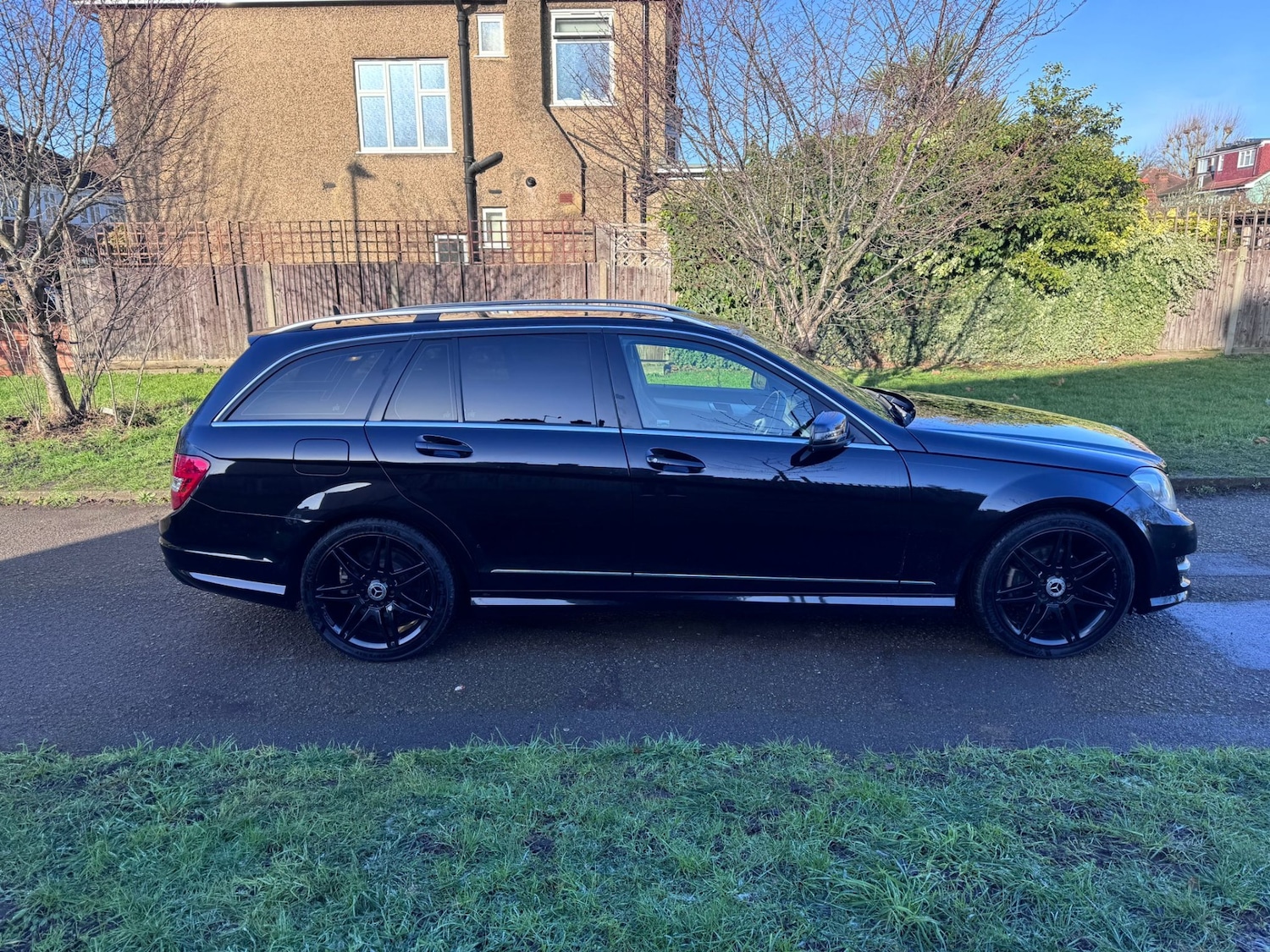 Used Mercedes-Benz C Class 2012 for sale - 77298701: Photo 8