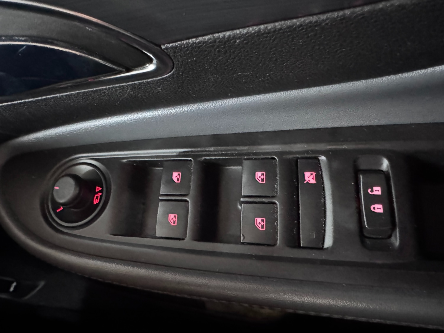 Used Vauxhall Mokka 2015 for sale - 77298604: Photo 39