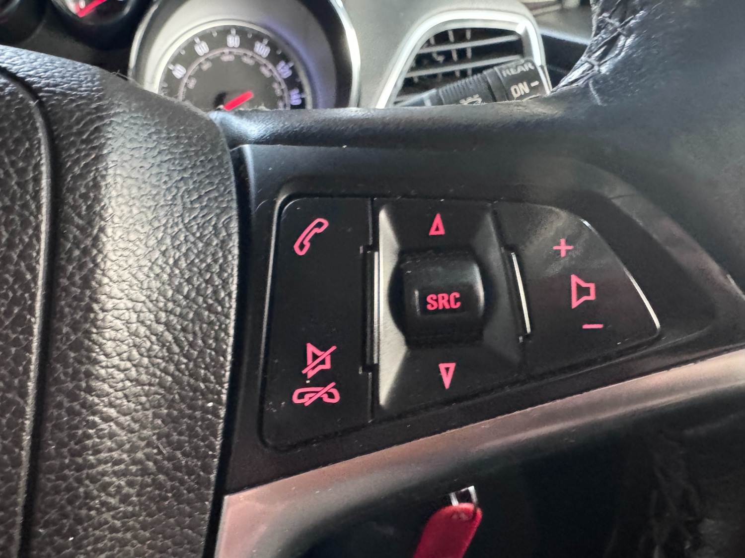 Used Vauxhall Mokka 2015 for sale - 77298604: Photo 42