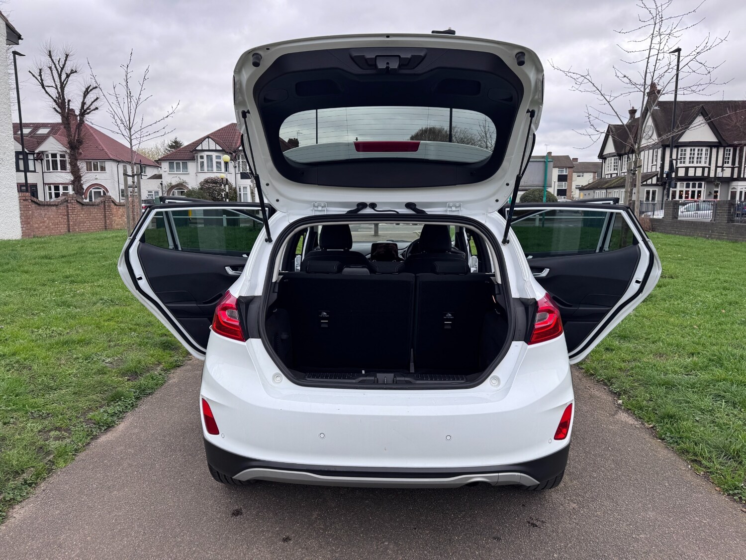 Used Ford Fiesta 2020 for sale - 77702003: Photo 35