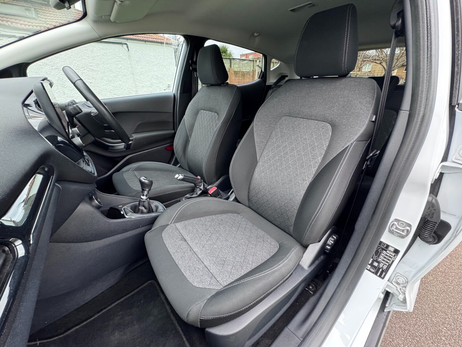 Used Ford Fiesta 2020 for sale - 77702003: Photo 41