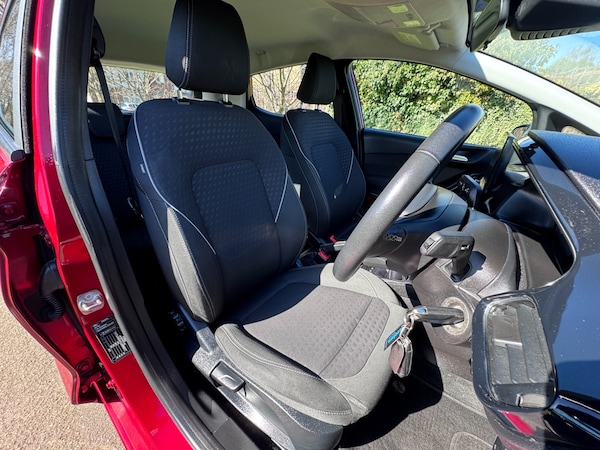 Used Ford Fiesta 2018 for sale - 74072865: Photo 19