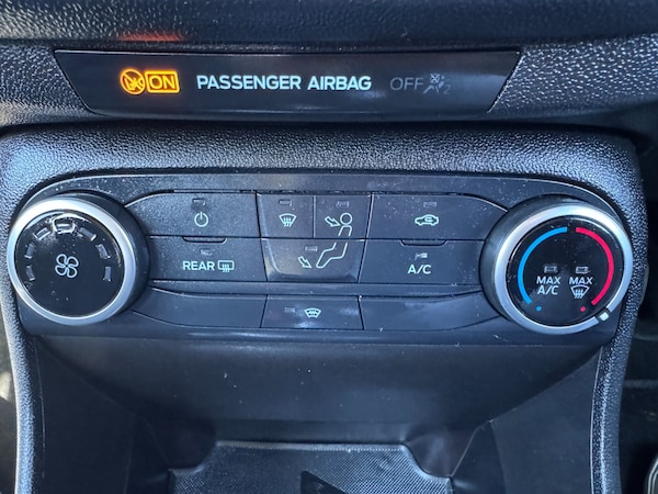 Used Ford Fiesta 2018 for sale - 74072865: Photo 35