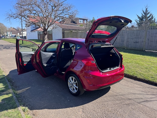 Used Ford Fiesta 2018 for sale - 74072865: Photo 49