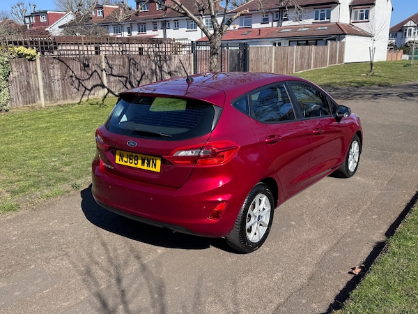 Used Ford Fiesta 2018 for sale - 74072865: Photo 7