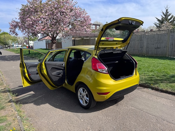 Used Ford Fiesta 2016 for sale - 74354108: Photo 34