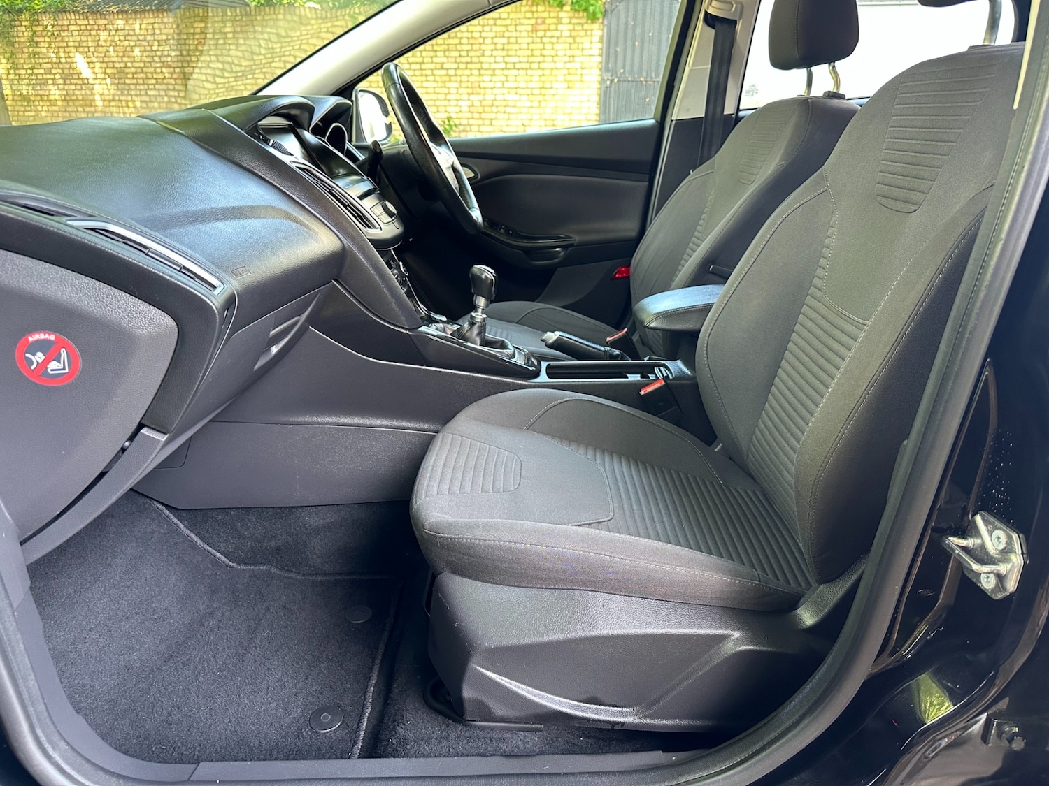 Used Ford Focus 2016 for sale - 77170713: Photo 16