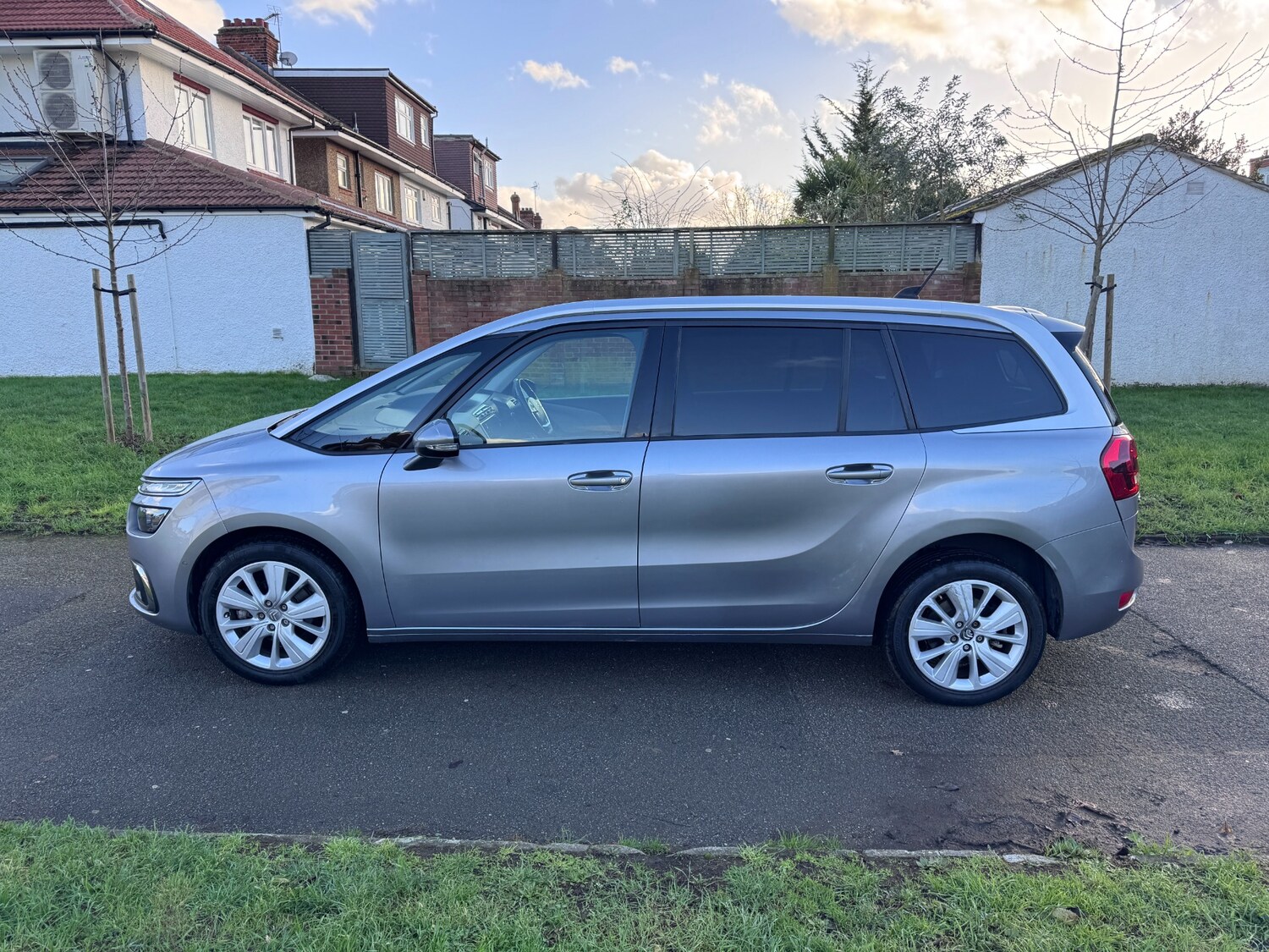 Used Citroen C4 Grand Picasso 2018 for sale - 76894941: Photo 11