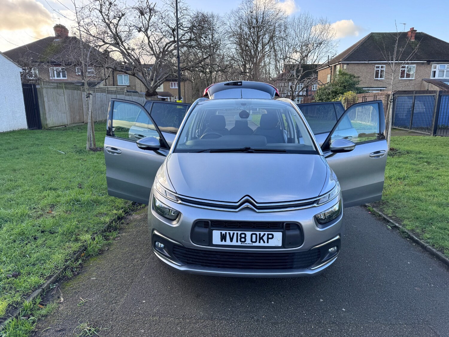 Used Citroen C4 Grand Picasso 2018 for sale - 76894941: Photo 30