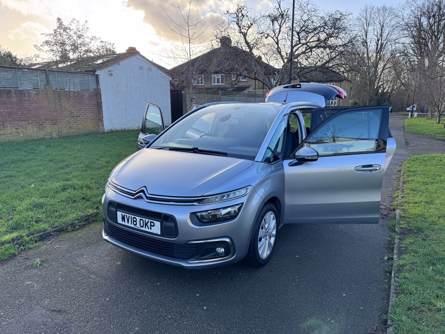 Used Citroen C4 Grand Picasso 2018 for sale - 76894941: Photo 31