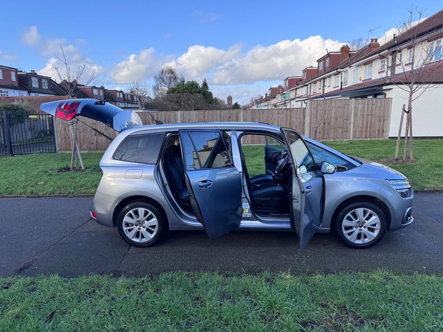 Used Citroen C4 Grand Picasso 2018 for sale - 76894941: Photo 34