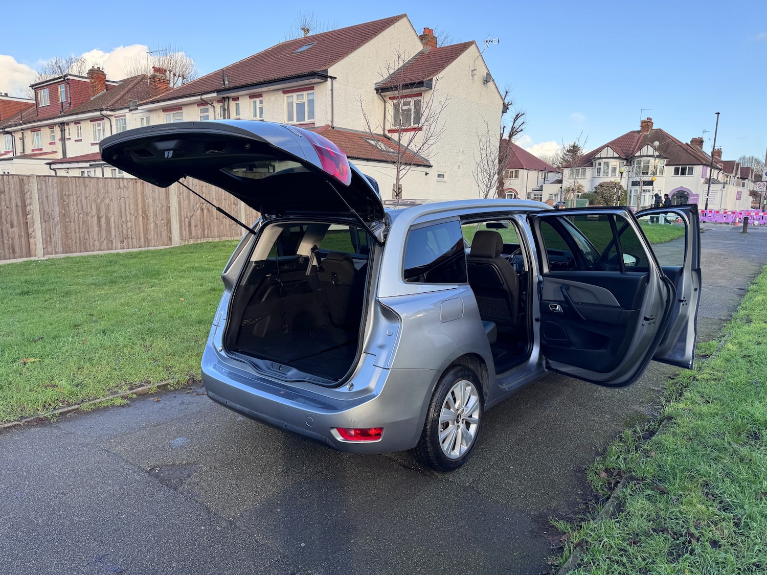 Used Citroen C4 Grand Picasso 2018 for sale - 76894941: Photo 36