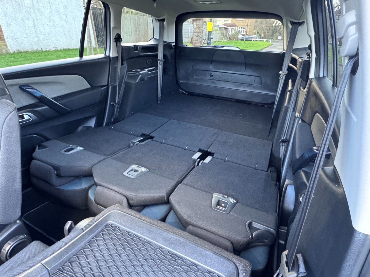 Used Citroen C4 Grand Picasso 2018 for sale - 76894941: Photo 55