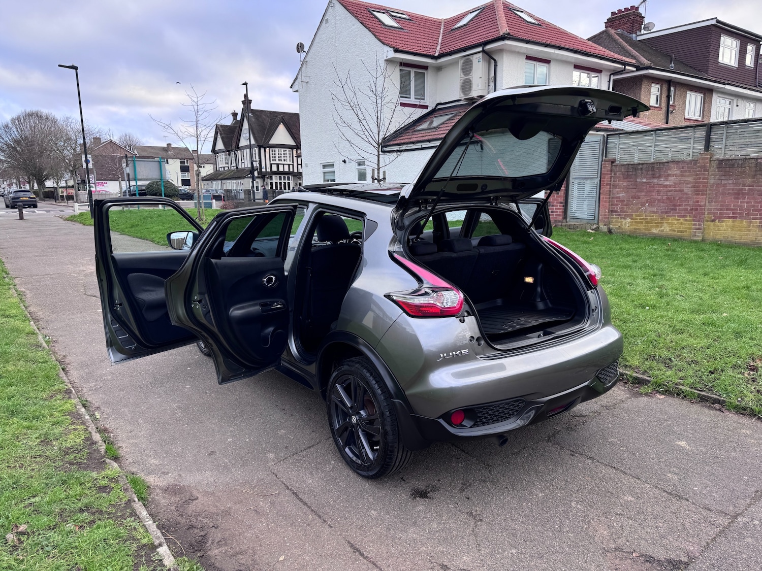 Used Nissan Juke 2015 for sale - 77087353: Photo 31