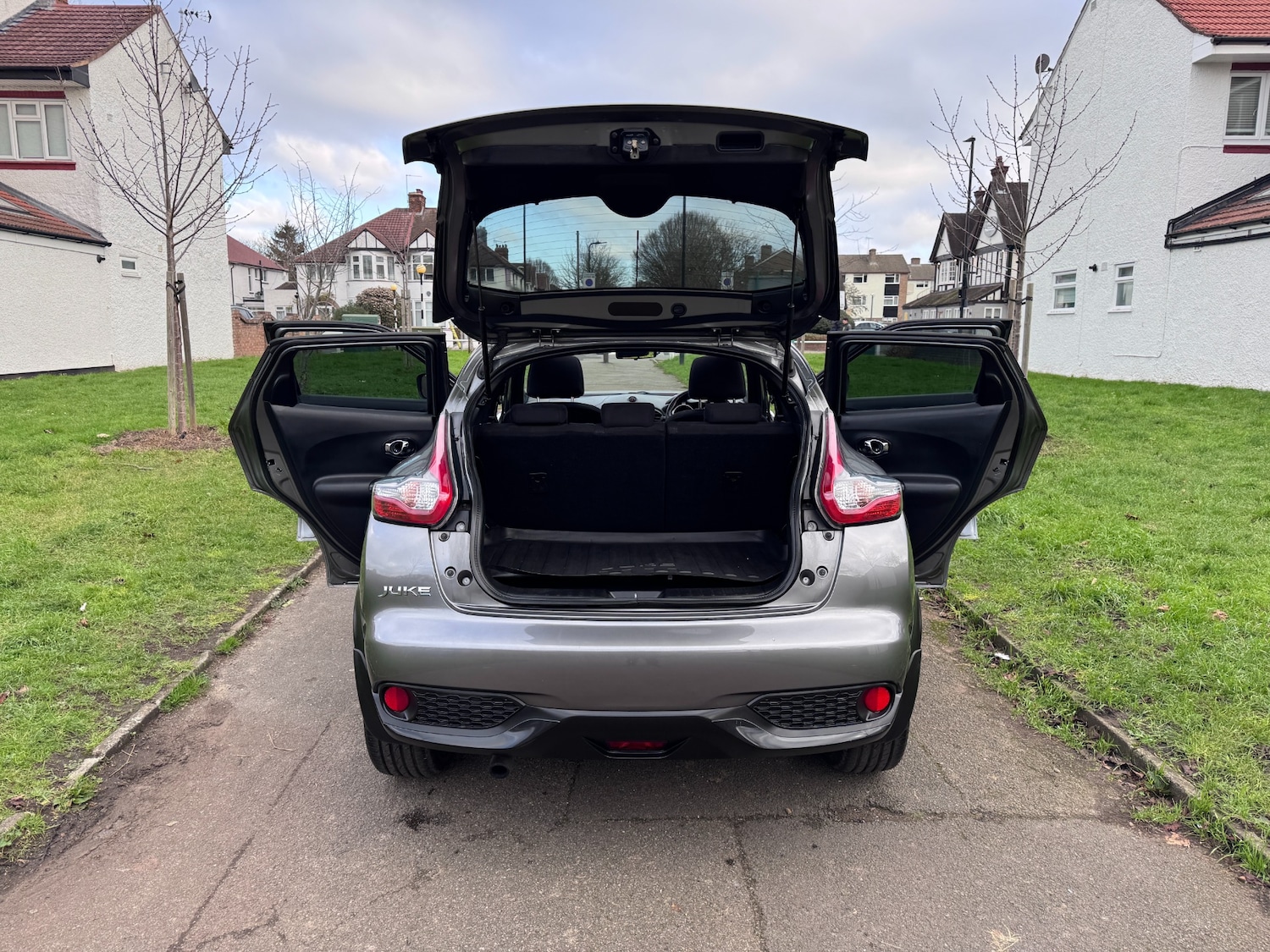 Used Nissan Juke 2015 for sale - 77087353: Photo 32