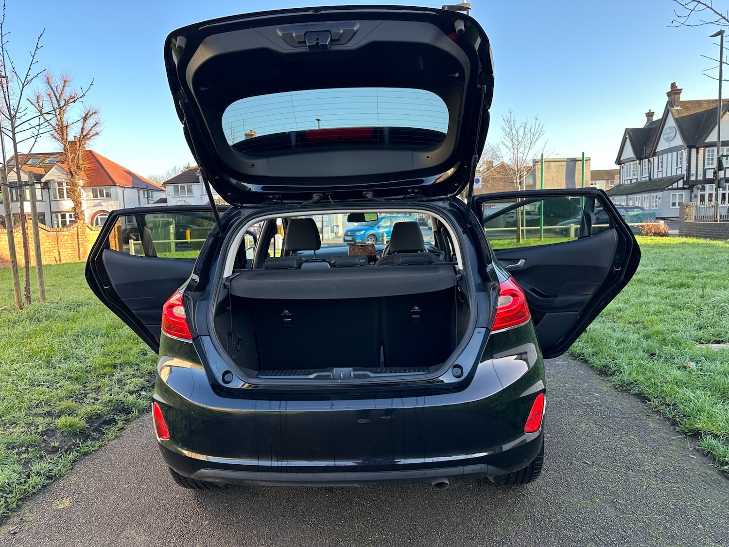 Used Ford Fiesta 2019 for sale - 77012289: Photo 40