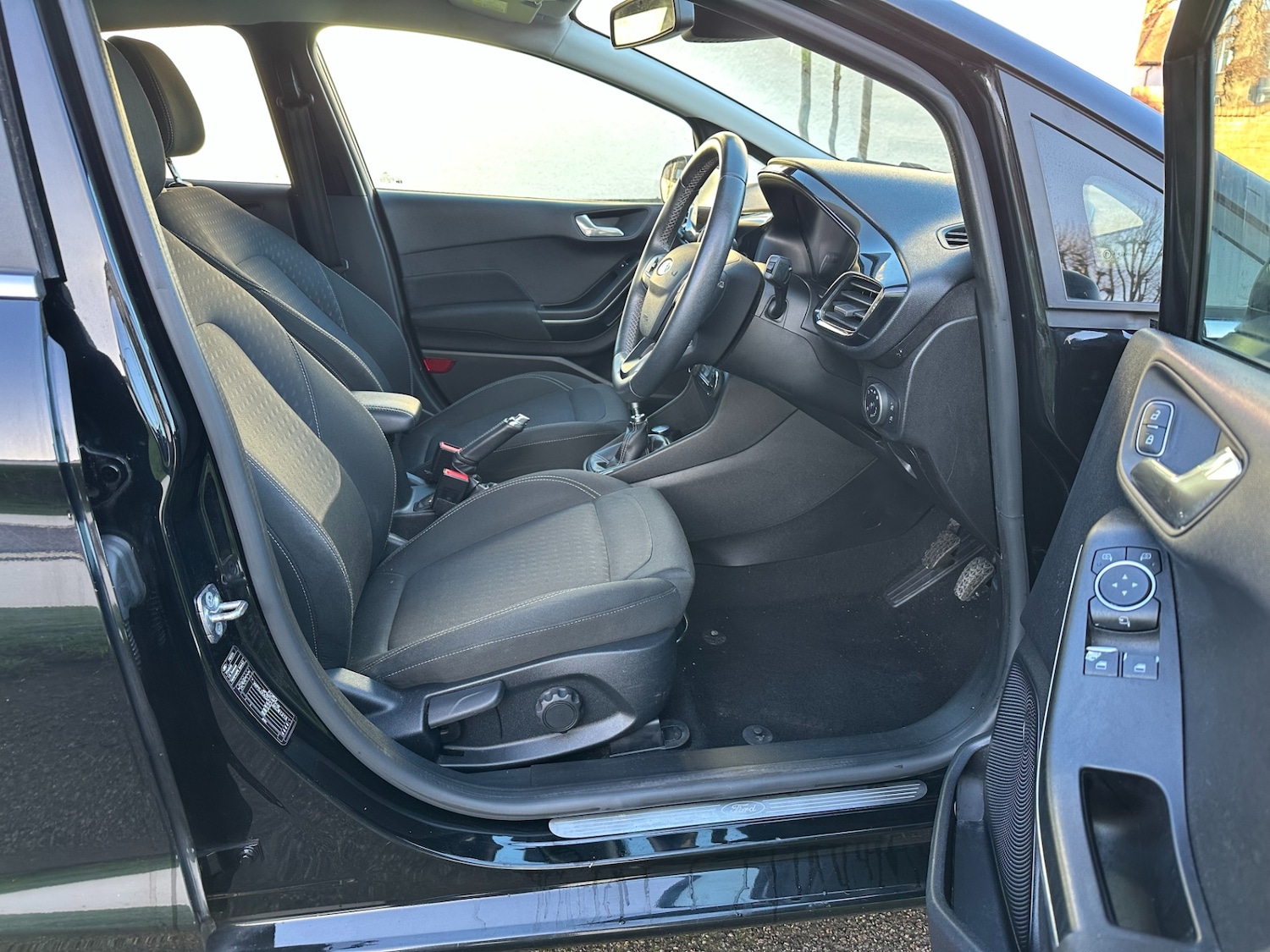 Used Ford Fiesta 2019 for sale - 77012289: Photo 44
