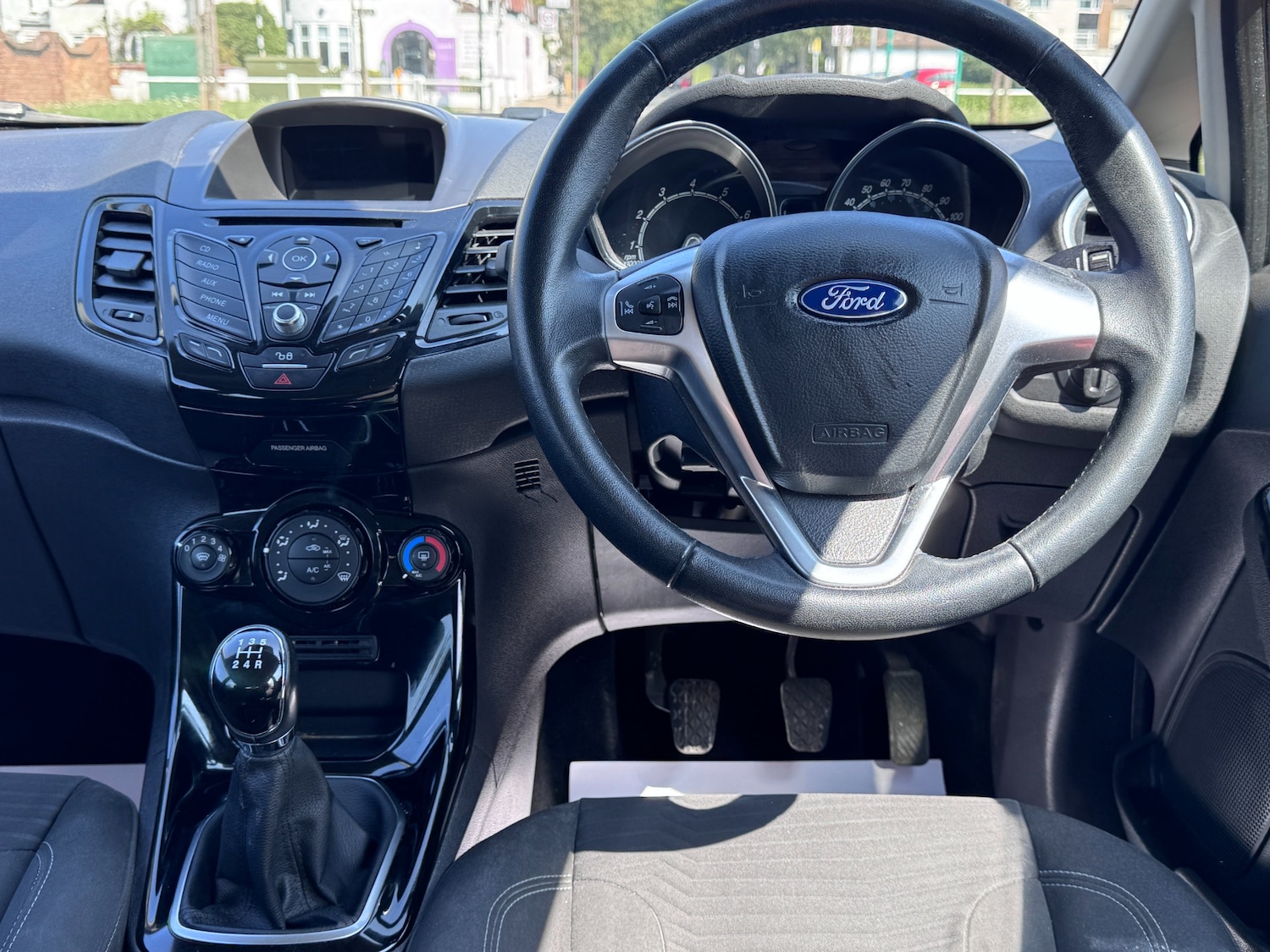 Used Ford Fiesta 2015 for sale - 76391524: Photo 13