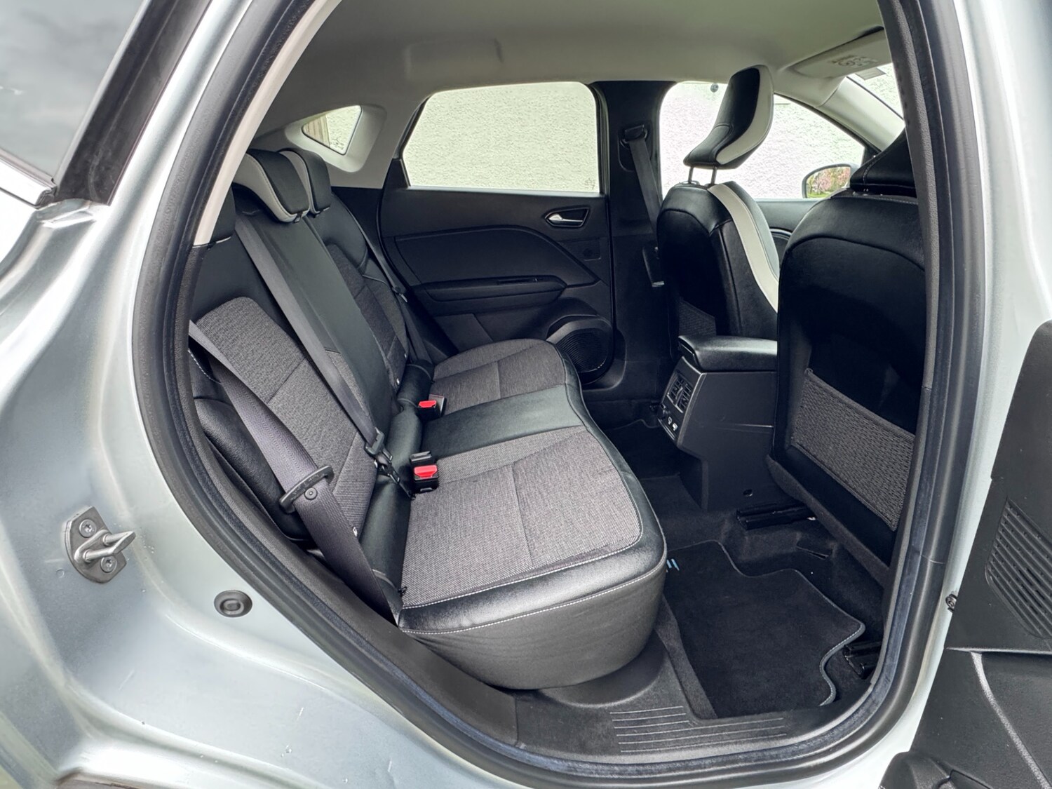 Used Renault Captur 2023 for sale - 78108250: Photo 22