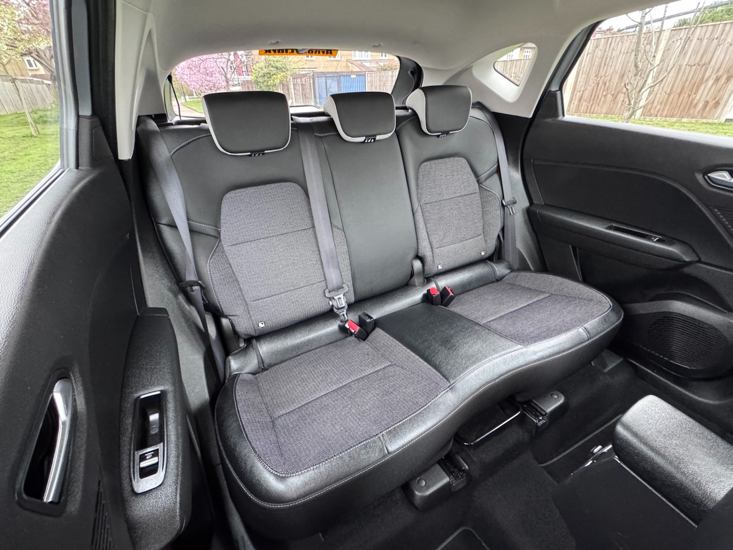 Used Renault Captur 2023 for sale - 78108250: Photo 41