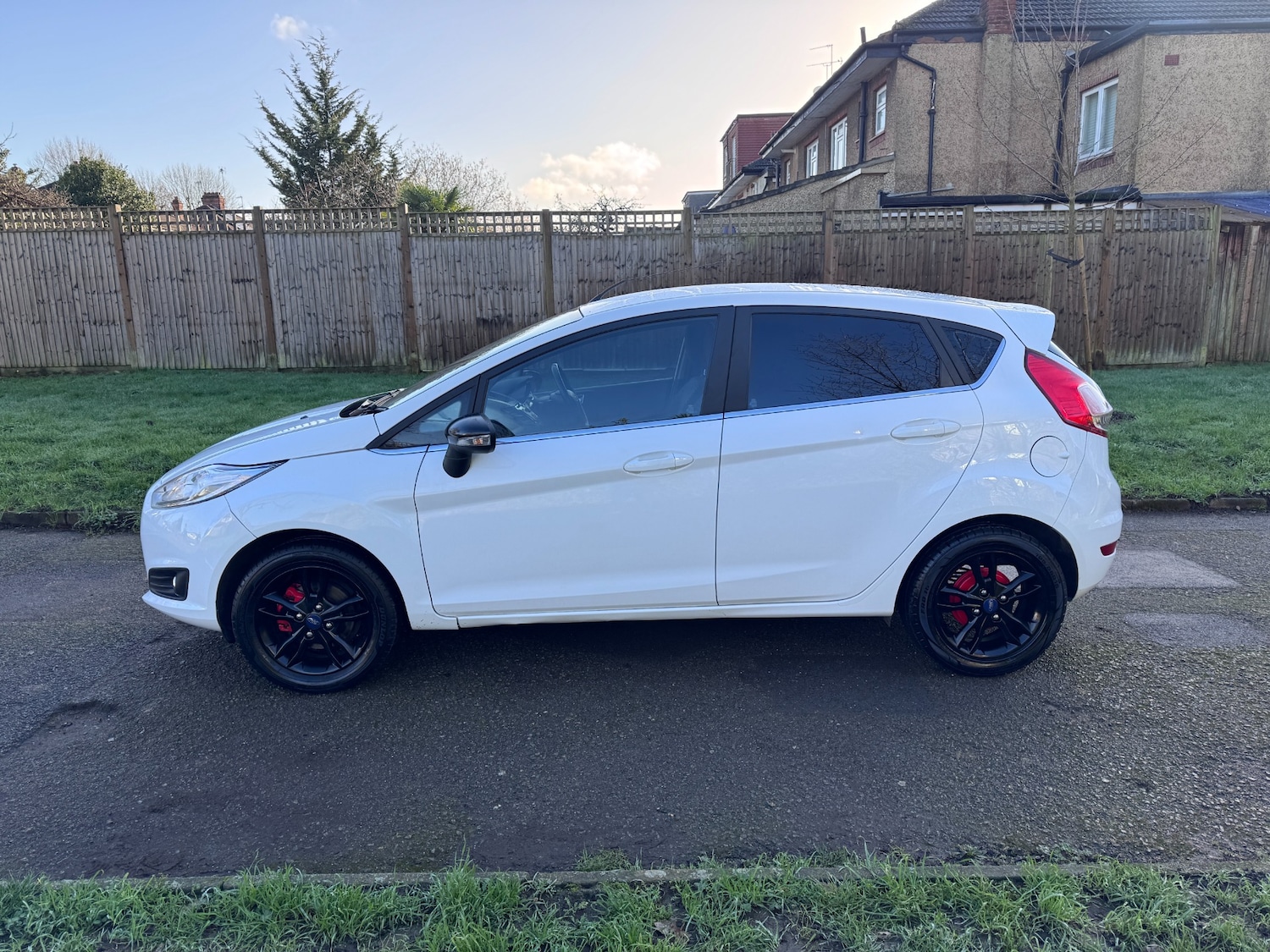 Used Ford Fiesta 2016 for sale - 77025636: Photo 6