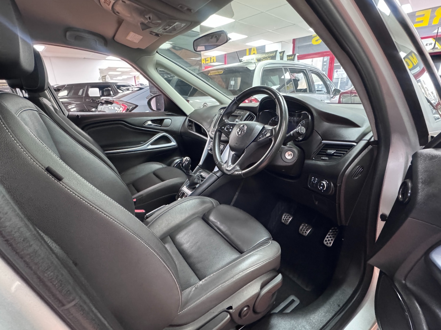 Used Vauxhall Zafira 2018 for sale - 77790411: Photo 16