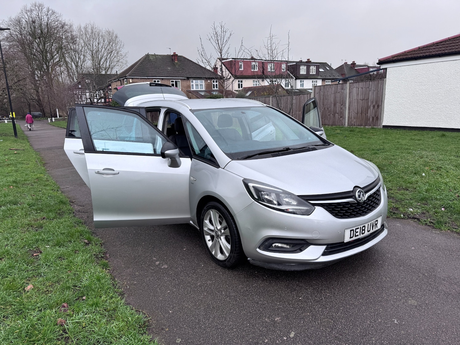 Used Vauxhall Zafira 2018 for sale - 77790411: Photo 31