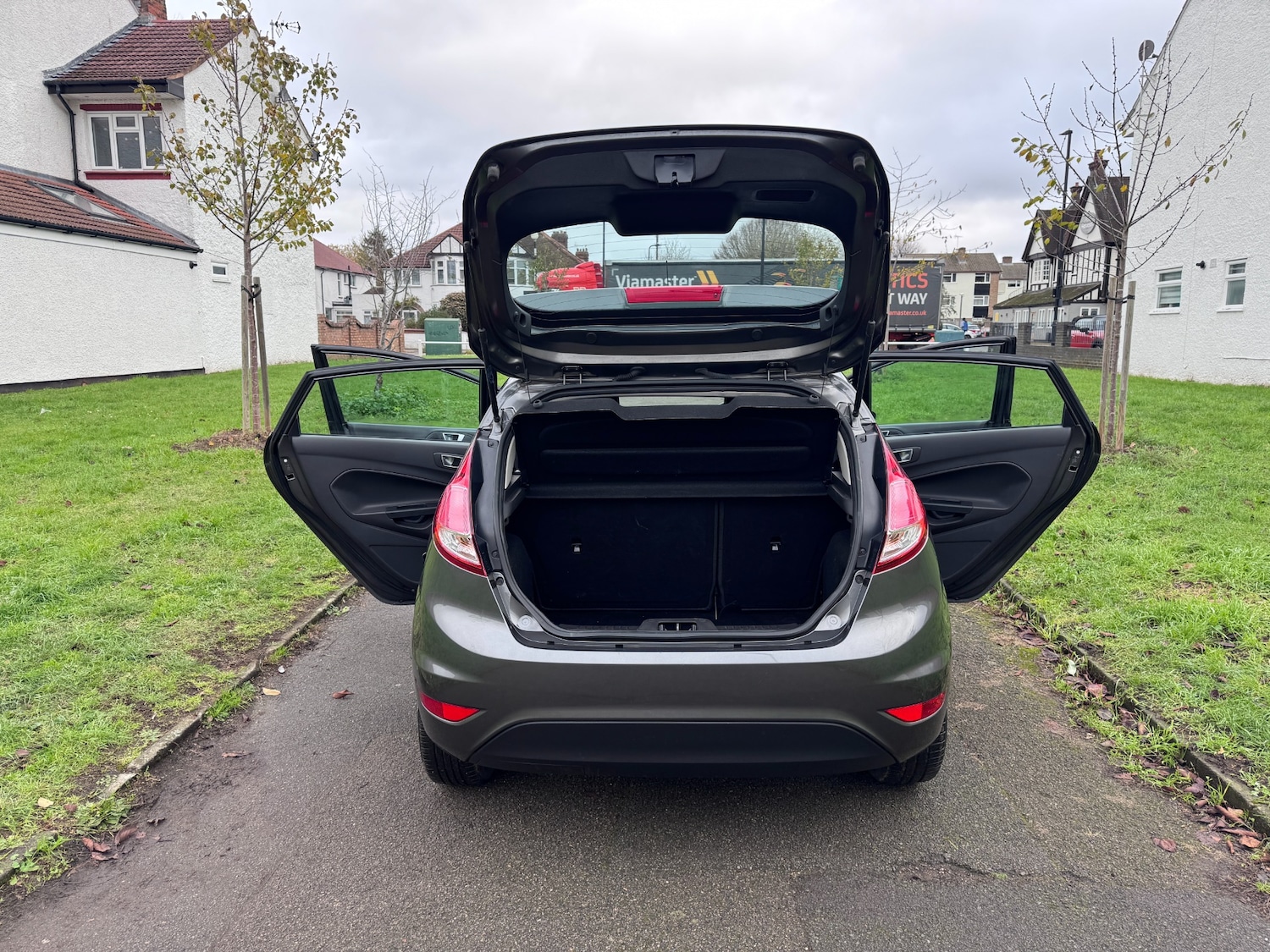 Used Ford Fiesta 2018 for sale - 76722412: Photo 34