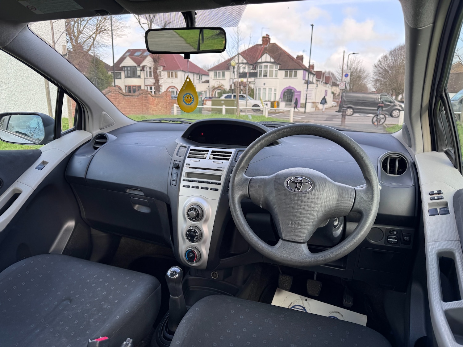 Used Toyota Yaris 2006 for sale - 77474880: Photo 10