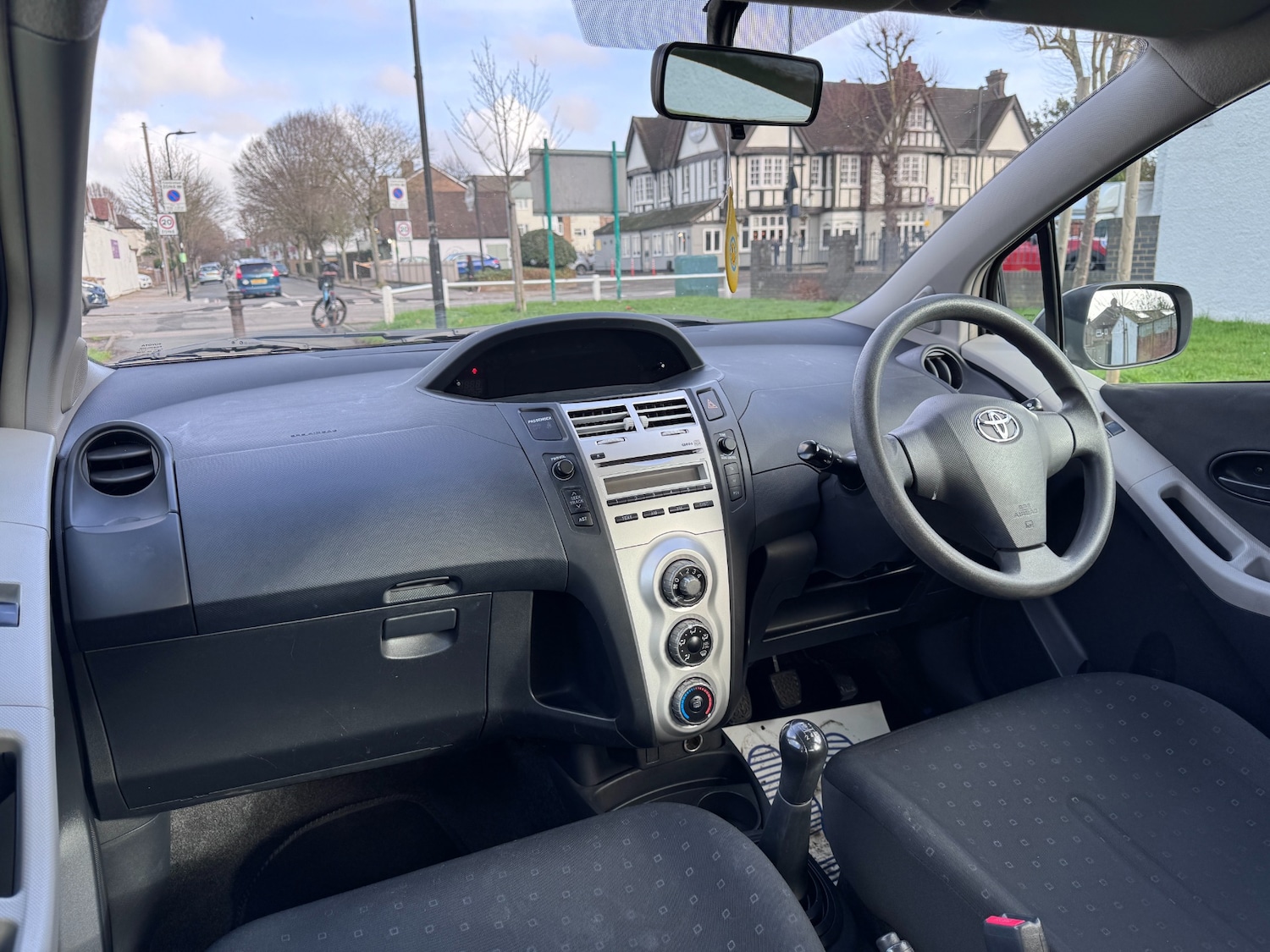 Used Toyota Yaris 2006 for sale - 77474880: Photo 12