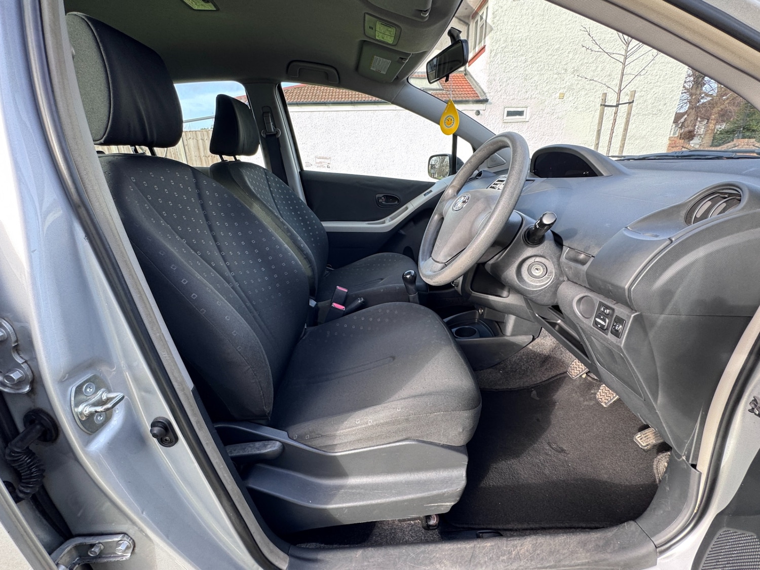 Used Toyota Yaris 2006 for sale - 77474880: Photo 15