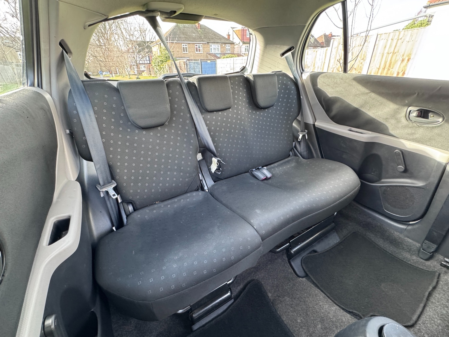 Used Toyota Yaris 2006 for sale - 77474880: Photo 21