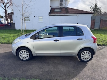 Used Toyota Yaris 2006 for sale - 77474880: Photo