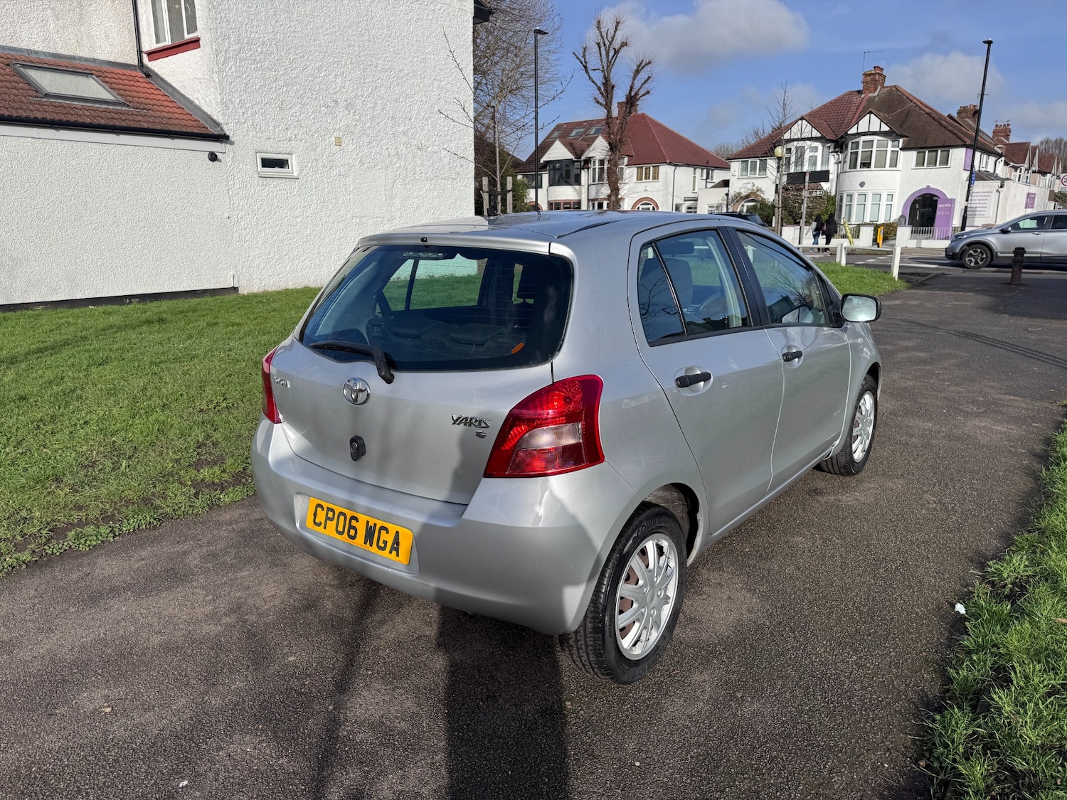 Used Toyota Yaris 2006 for sale - 77474880: Photo 5