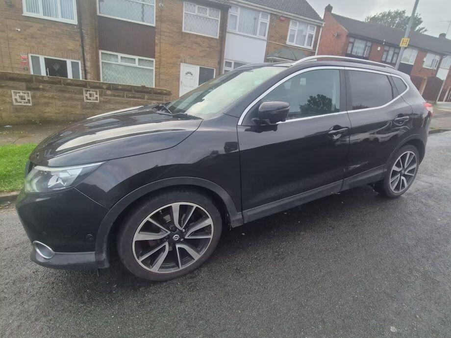 Used Nissan Qashqai 2016 for sale - 76565611: Photo 1