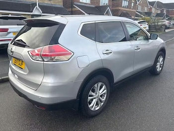 Used Nissan X-Trail 2017 for sale - 77529307: Photo