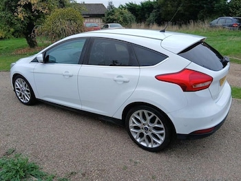 Used Ford Focus 2016 for sale - 76313801: Photo