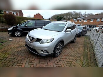 Used Nissan X-Trail 2017 for sale - 77779453: Photo