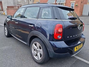Used MINI Countryman 2015 for sale - 79519116: Photo