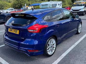 Used Ford Focus 2017 for sale - 79687102: Photo