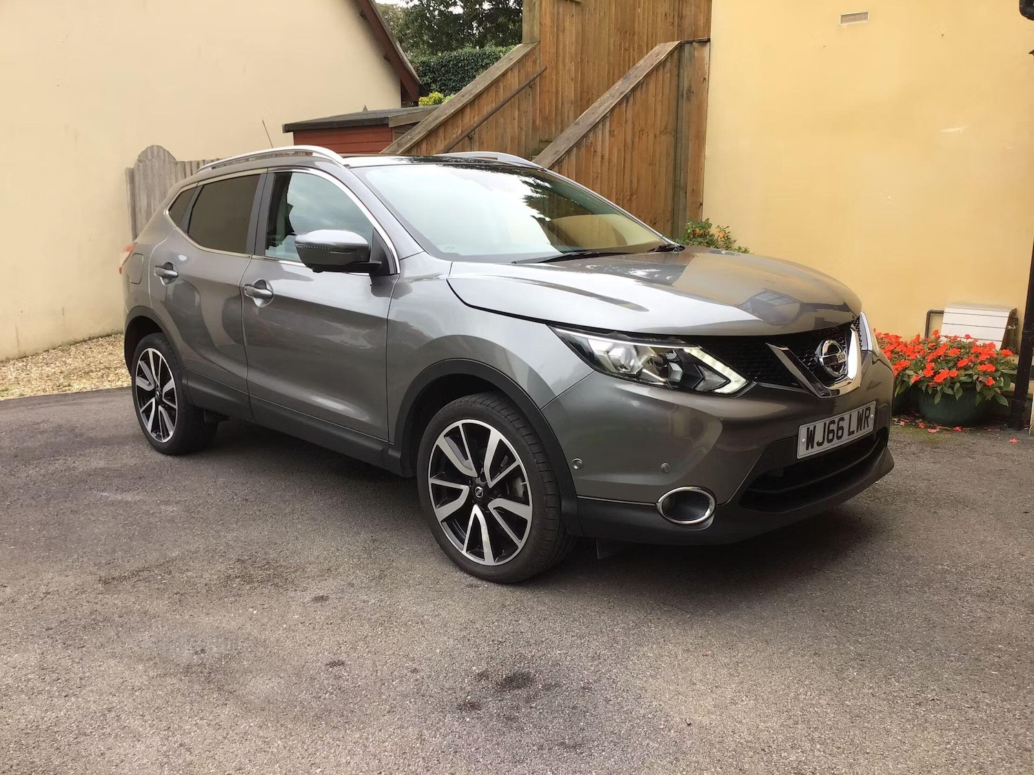 Used Nissan Qashqai 2016 for sale - 76193826: Photo 1