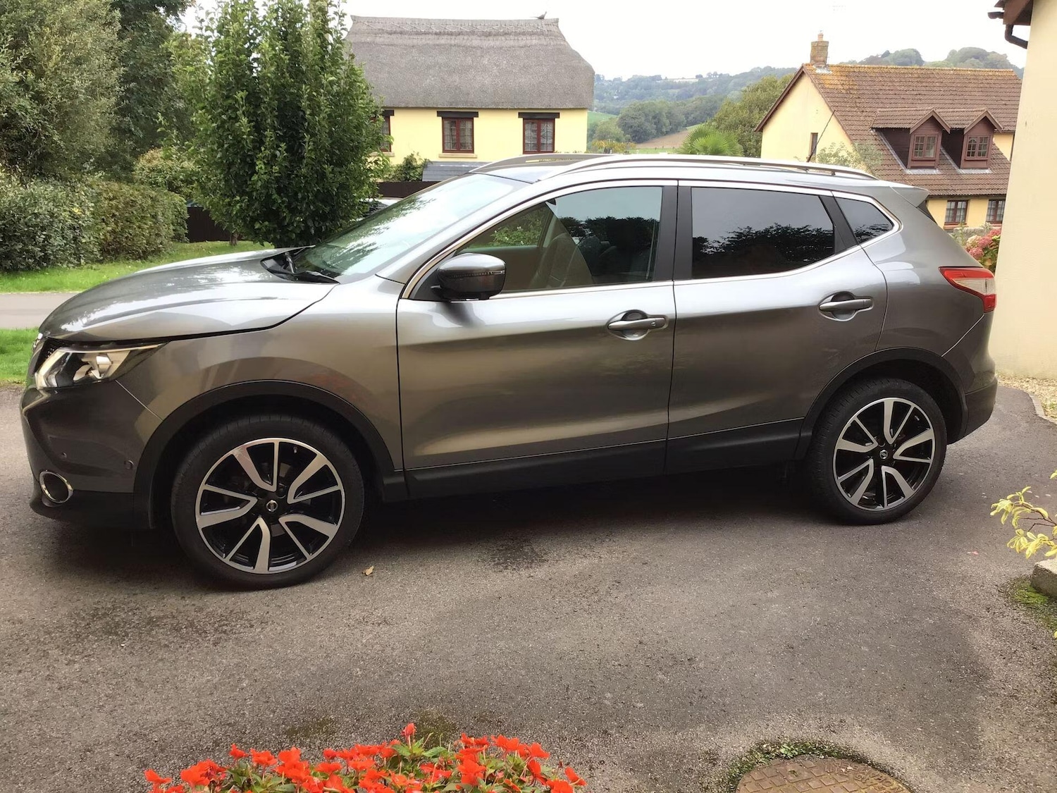Used Nissan Qashqai 2016 for sale - 76193826: Photo 2
