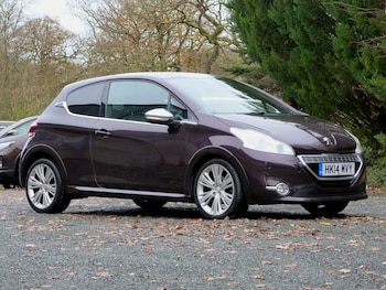 Used Peugeot 208 2014 for sale - 76453686: Photo