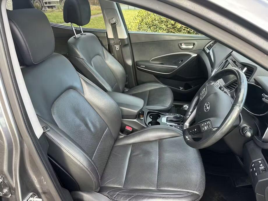 Used Hyundai Santa Fe 2015 for sale - 77064366: Photo 5