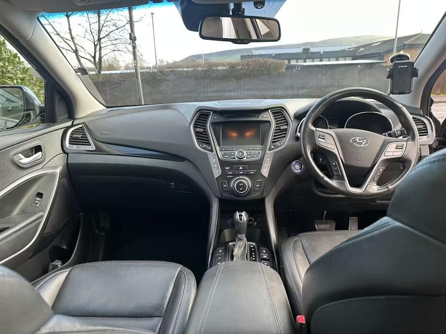 Used Hyundai Santa Fe 2015 for sale - 77064366: Photo 6