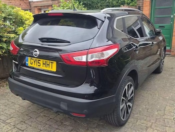 Used Nissan Qashqai 2015 for sale - 78794518: Photo