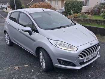 Used Ford Fiesta 2017 for sale - 77187618: Photo