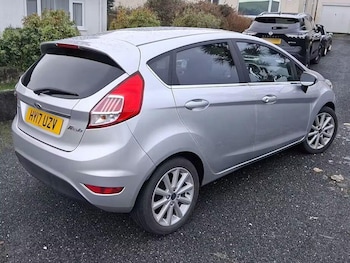 Used Ford Fiesta 2017 for sale - 77187618: Photo
